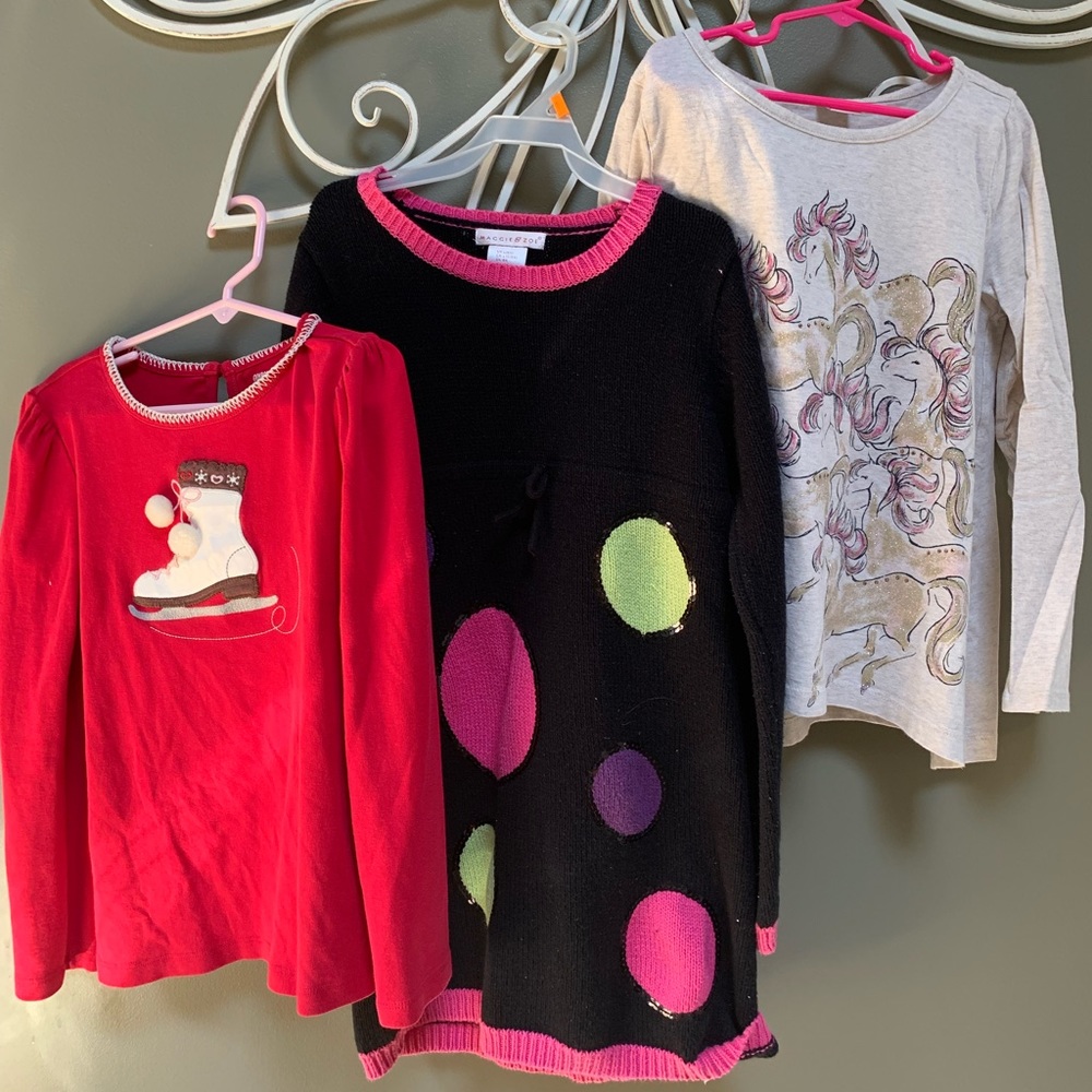 LOT OF GIRLS FASHION